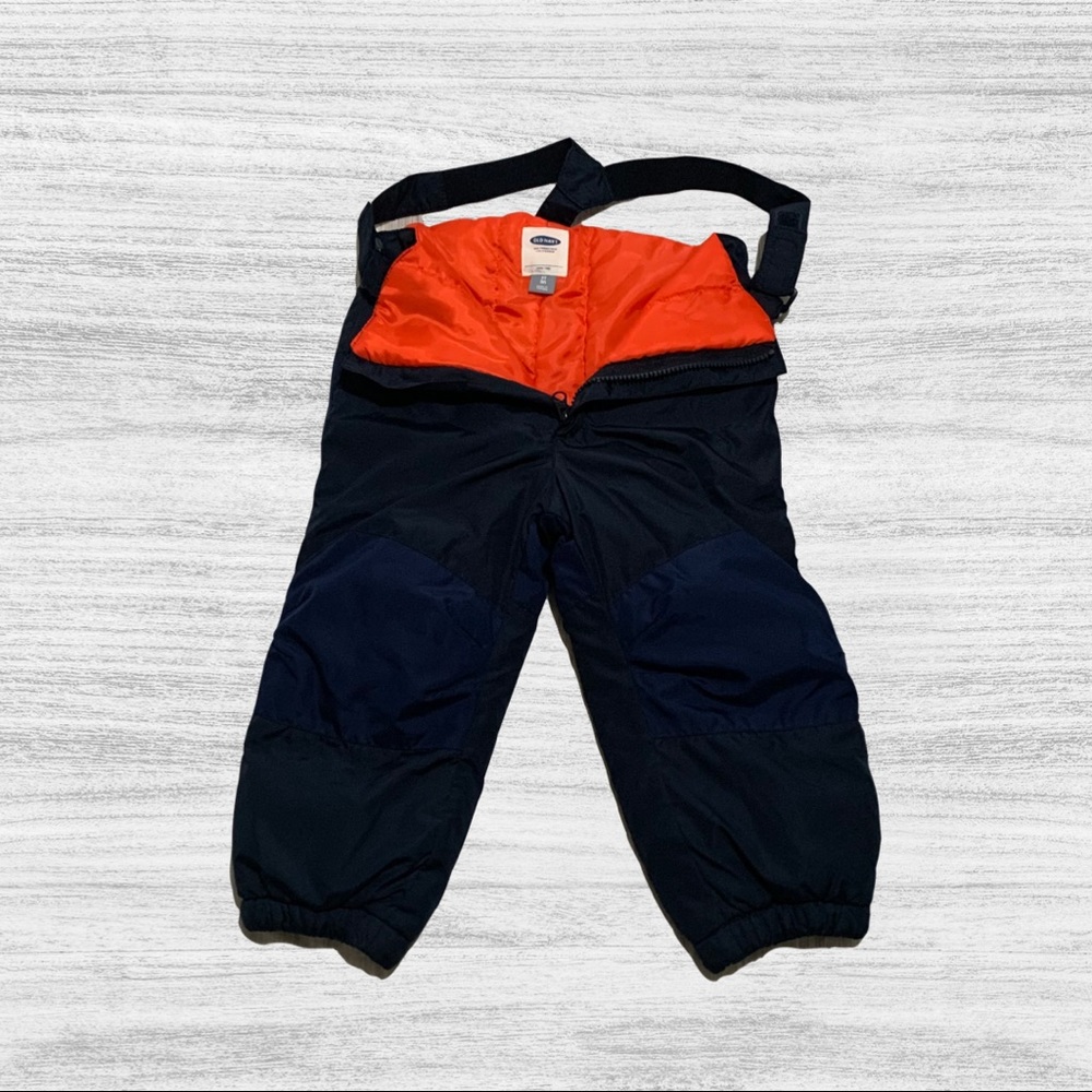 Toddler Old Navy Snow Bib